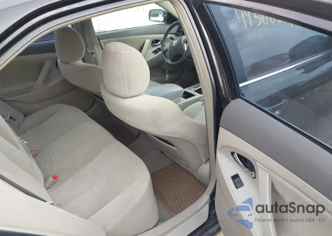 2009 Toyota Camry Hybrid z USA, uszkodzony, nr VIN 4T1BB46KX9U108291